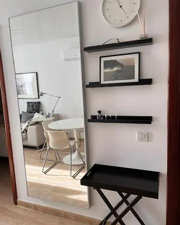 Arminda Apartment *